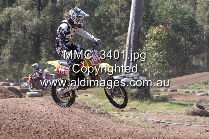 678x444 pixels (85K)